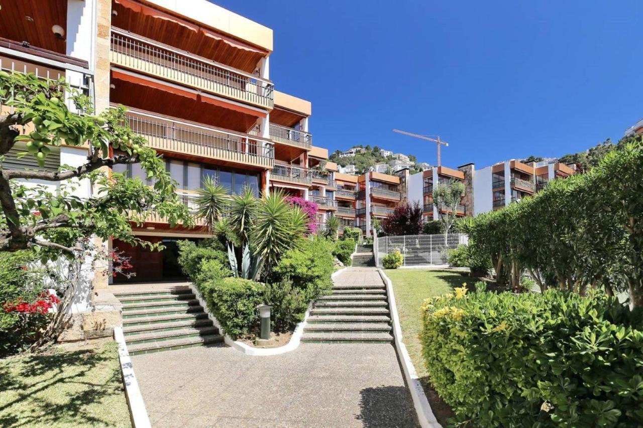 Can Parramon - Barneda Premium Roses Bagian luar foto